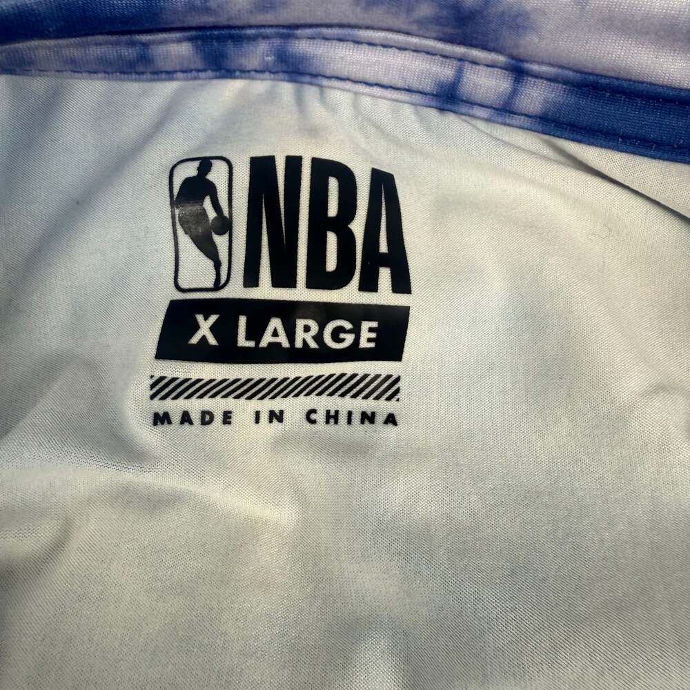 NBA - Picture 4 of 5